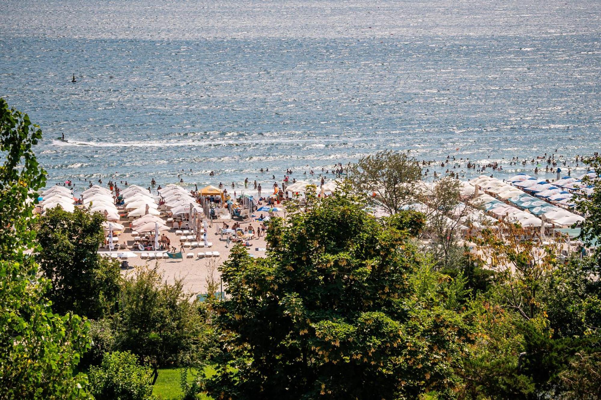 Amaris Aparthotel Eforie Nord Exterior photo